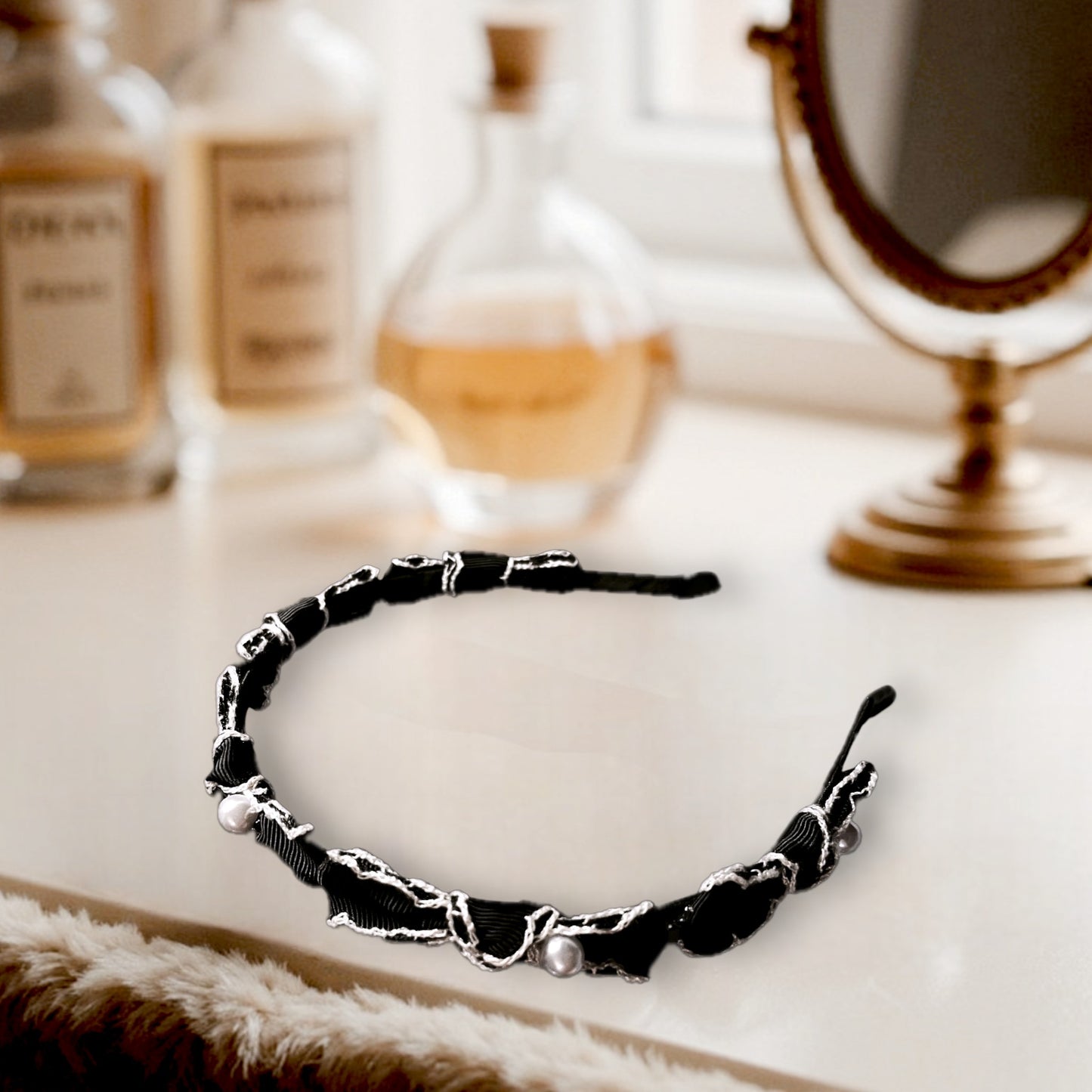 Black & White Ribbon Pearl Headband (2 Colours)