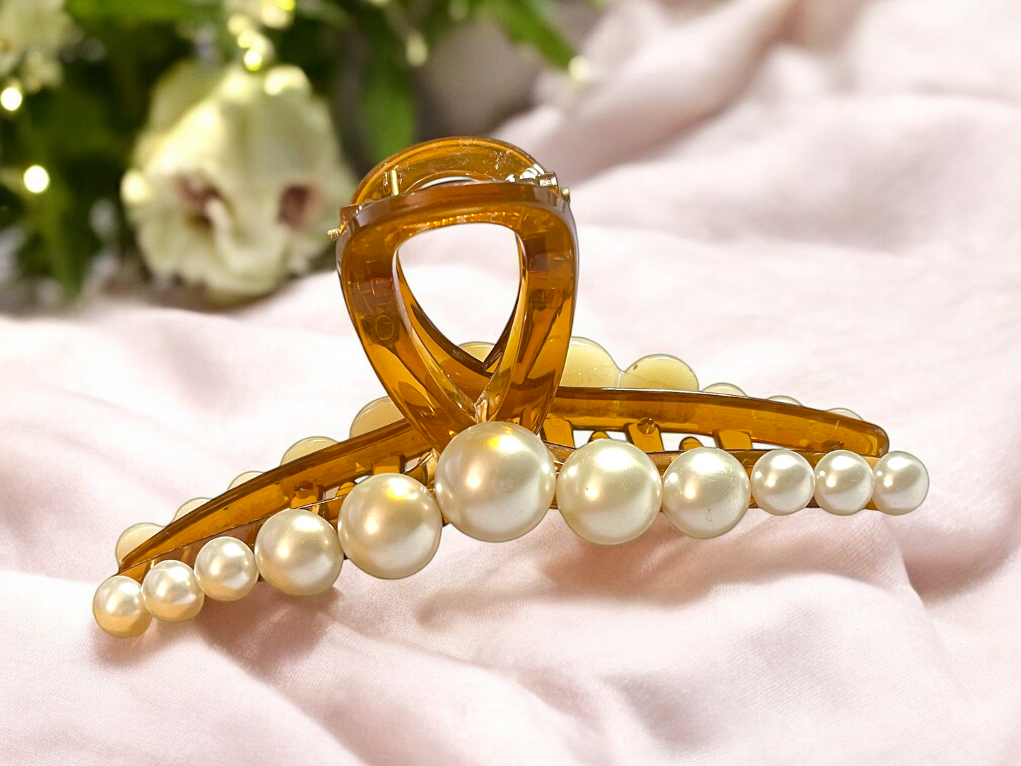 Pearl Elegance Hair Claw – Classic Chic Collection (3 Colours)