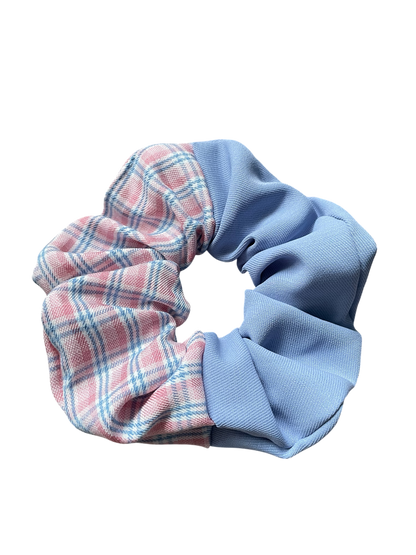 Vintage Plaid Scrunchies – Cozy Edition (2 Soft Styles)